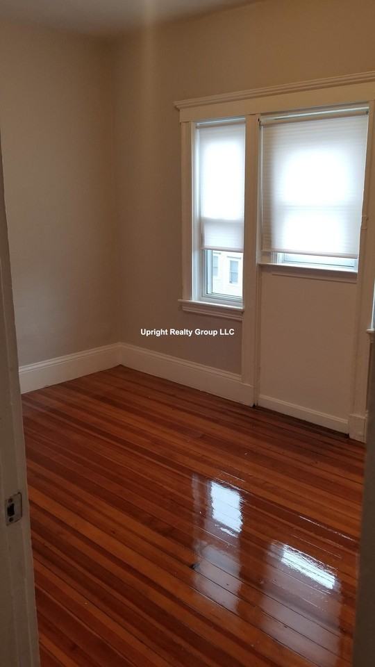 19 Roseclair St #3 - Photo 6 of 15