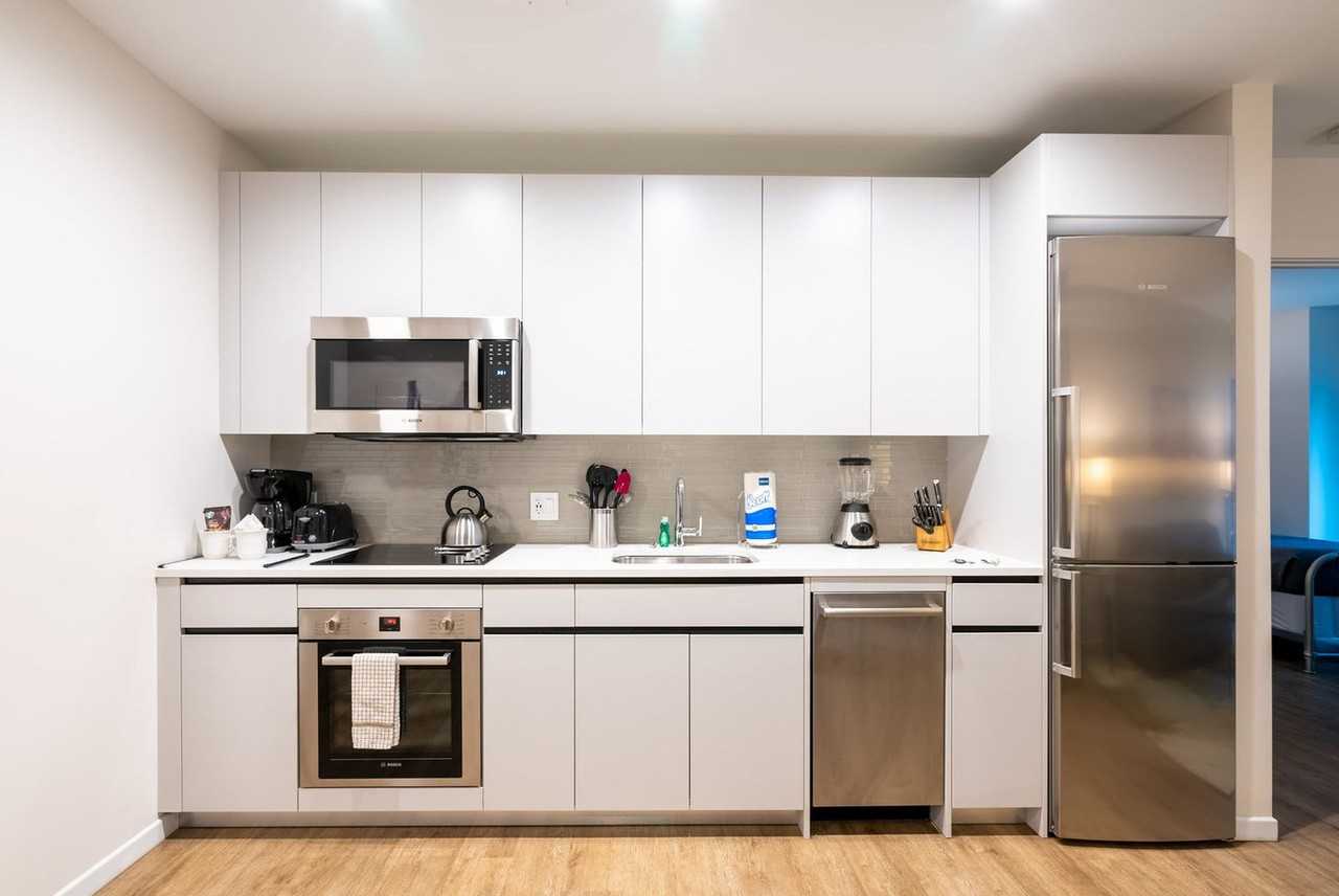 131 Seaport Blvd #1050361P - Photo 7 of 17