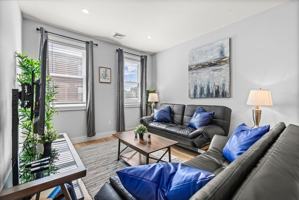 featured image of 1011 Bennington St