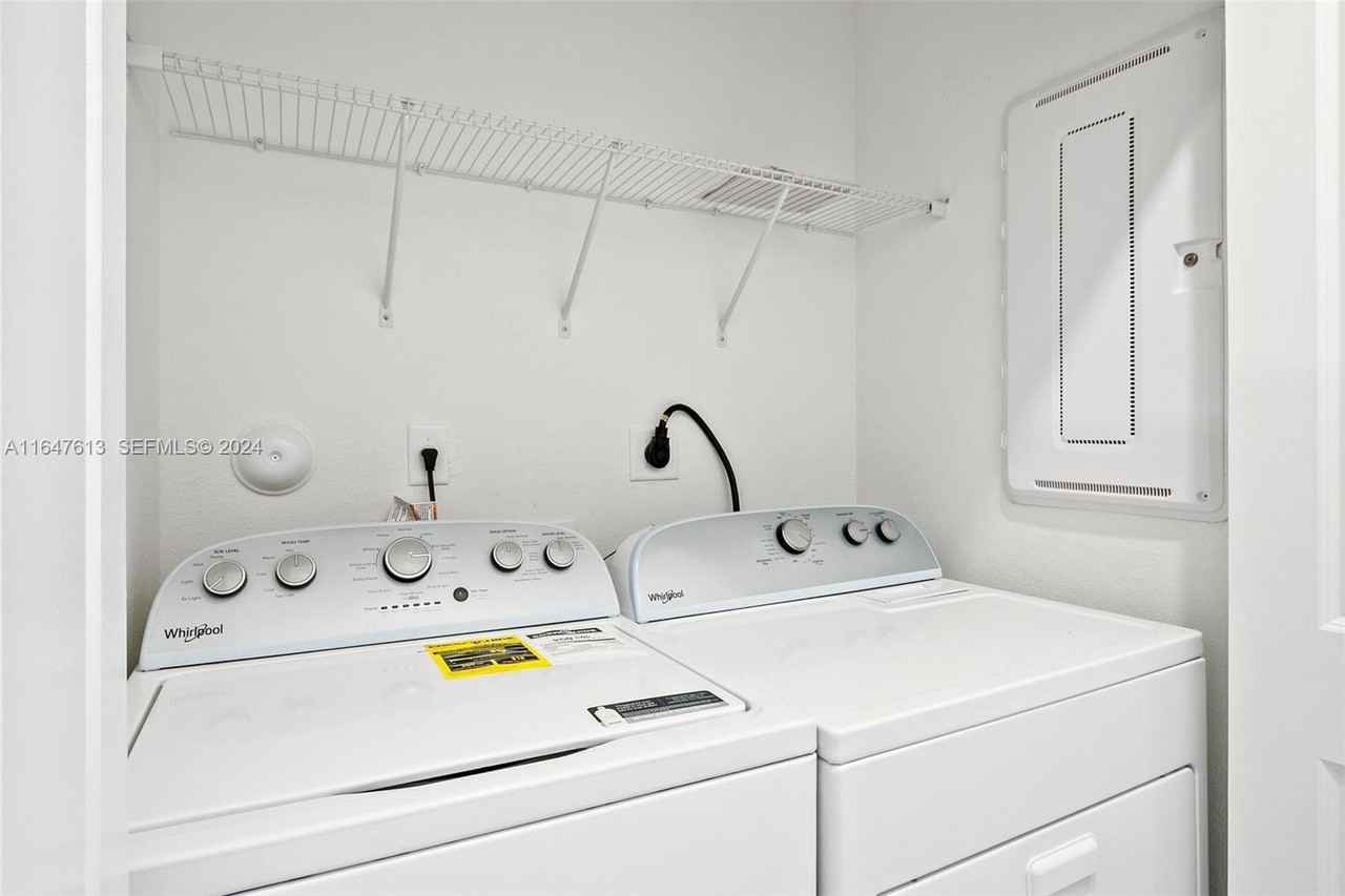 11934 Southwest 247th Terrace #11934 - Photo 7 of 35