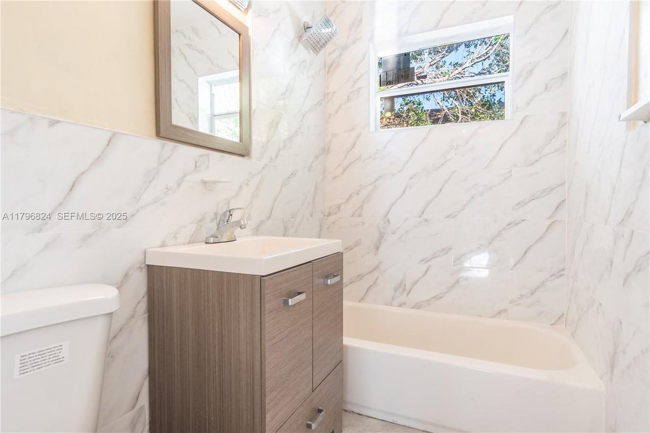 277 Northwest 48th Street #1 - Photo 2 of 16