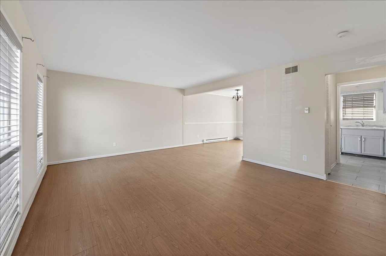 715 715 - 717  Southfield Ct. - Photo 2 of 15