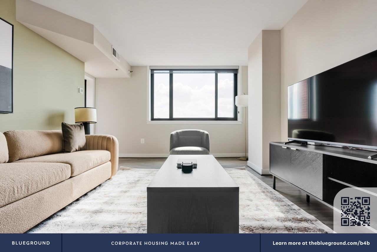 1200 N Veitch St #1184 - Photo 6 of 46