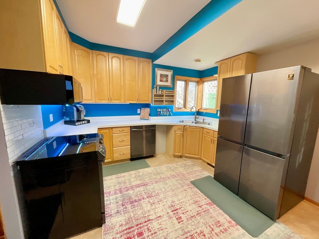 1391 Thomas Ave #1353282P - Photo 4 of 27