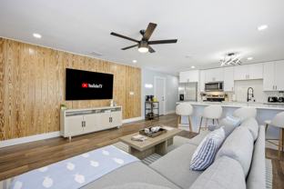 79 South Brevard Avenue - Photo 1 of 1