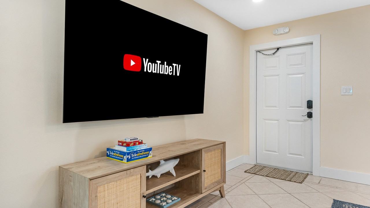 79 South Brevard Avenue - Photo 3 of 50