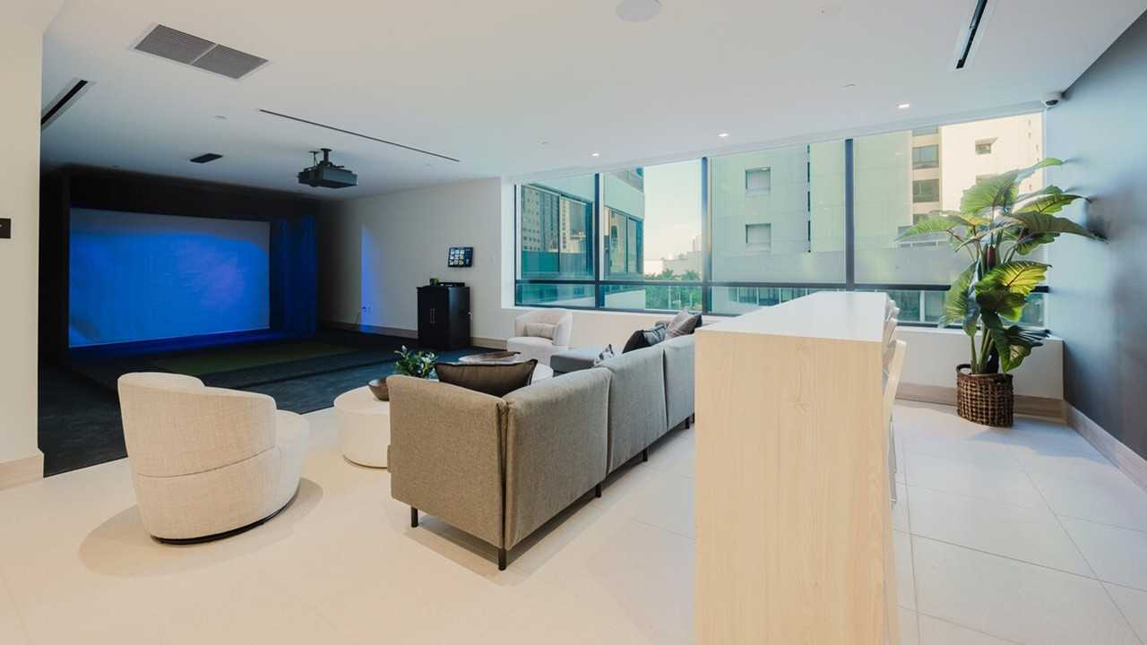 36 Ne 2nd St #1404719P - Photo 4 of 50