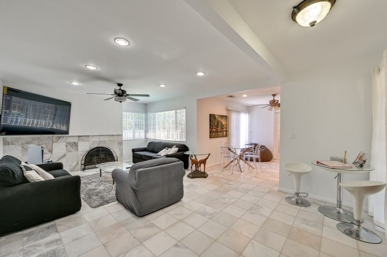 719 Mahogany Dr #1307533P - Photo 5 of 37