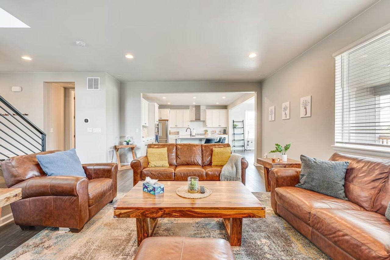 778 S 10th St #1386063P - Photo 6 of 34