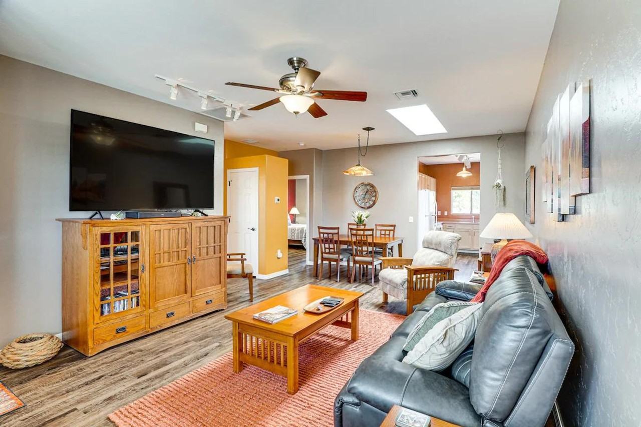 3925 South Vía De Cristal #1385990P - Photo 3 of 27