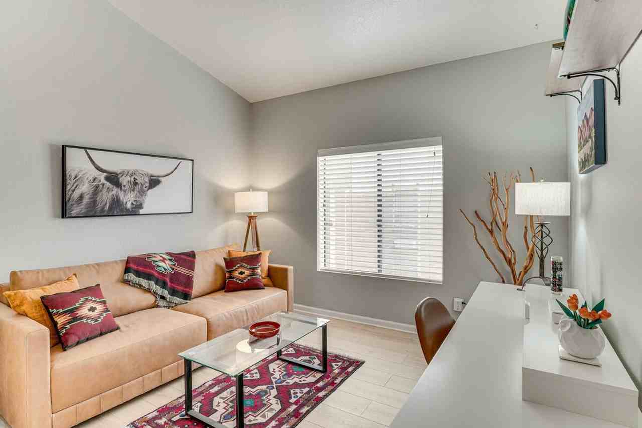 2873 N Marquise Ct #1385935P - Photo 4 of 26