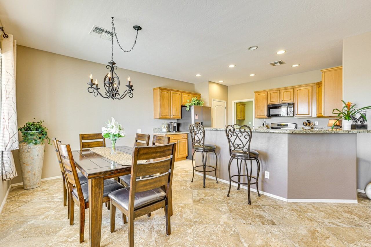 22410 N Arrellaga Dr #1385968P - Photo 6 of 27