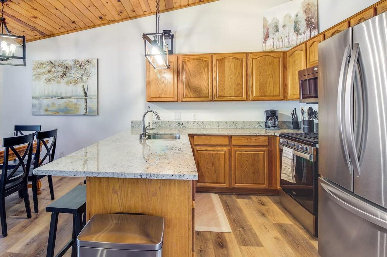 311 S 16th Ave #1385951P - Photo 7 of 25