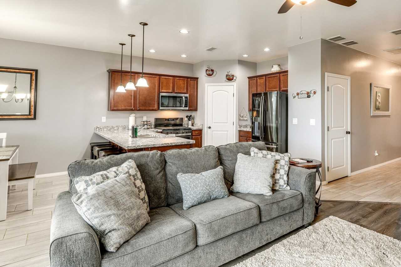 12281 Pegasus Rd #1385755P - Photo 7 of 25