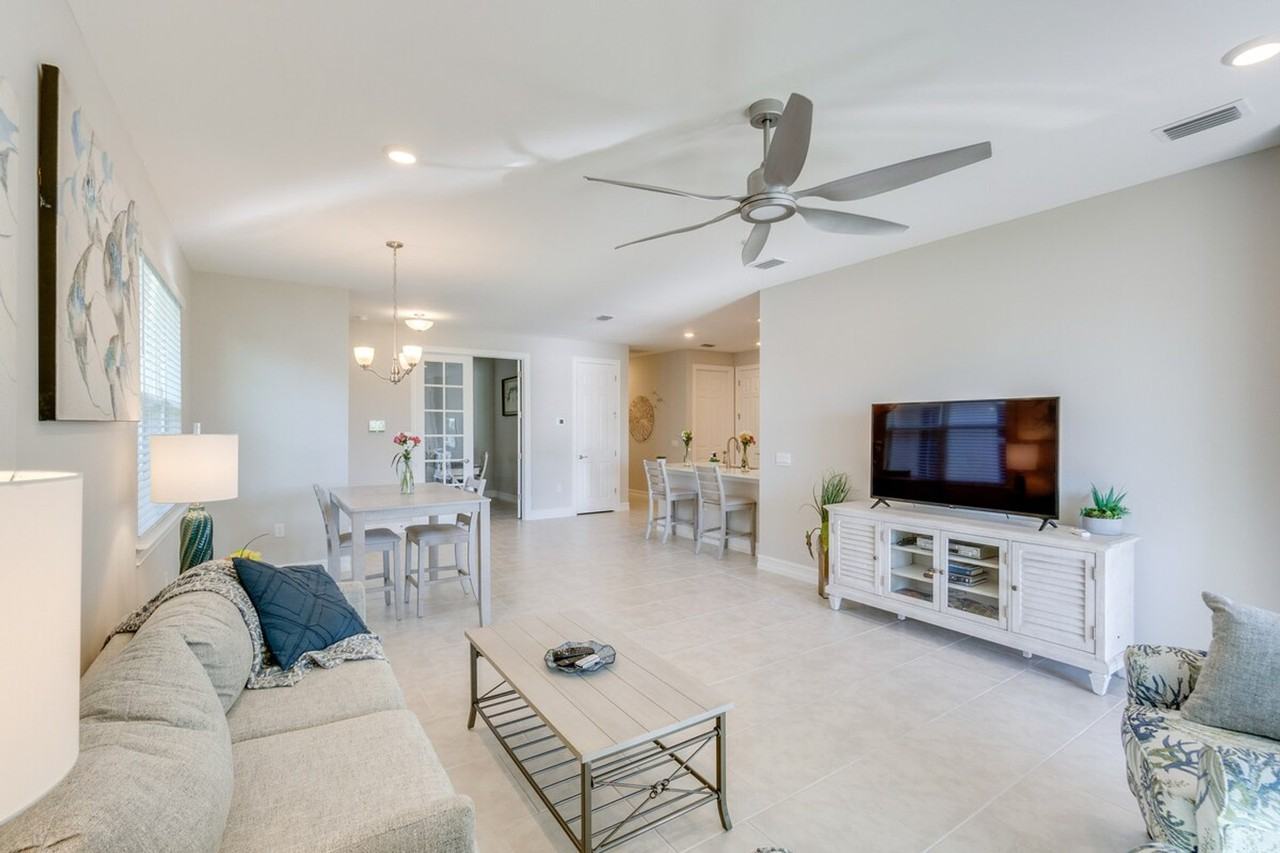 217 Ibiza Loop #1383689P - Photo 2 of 31