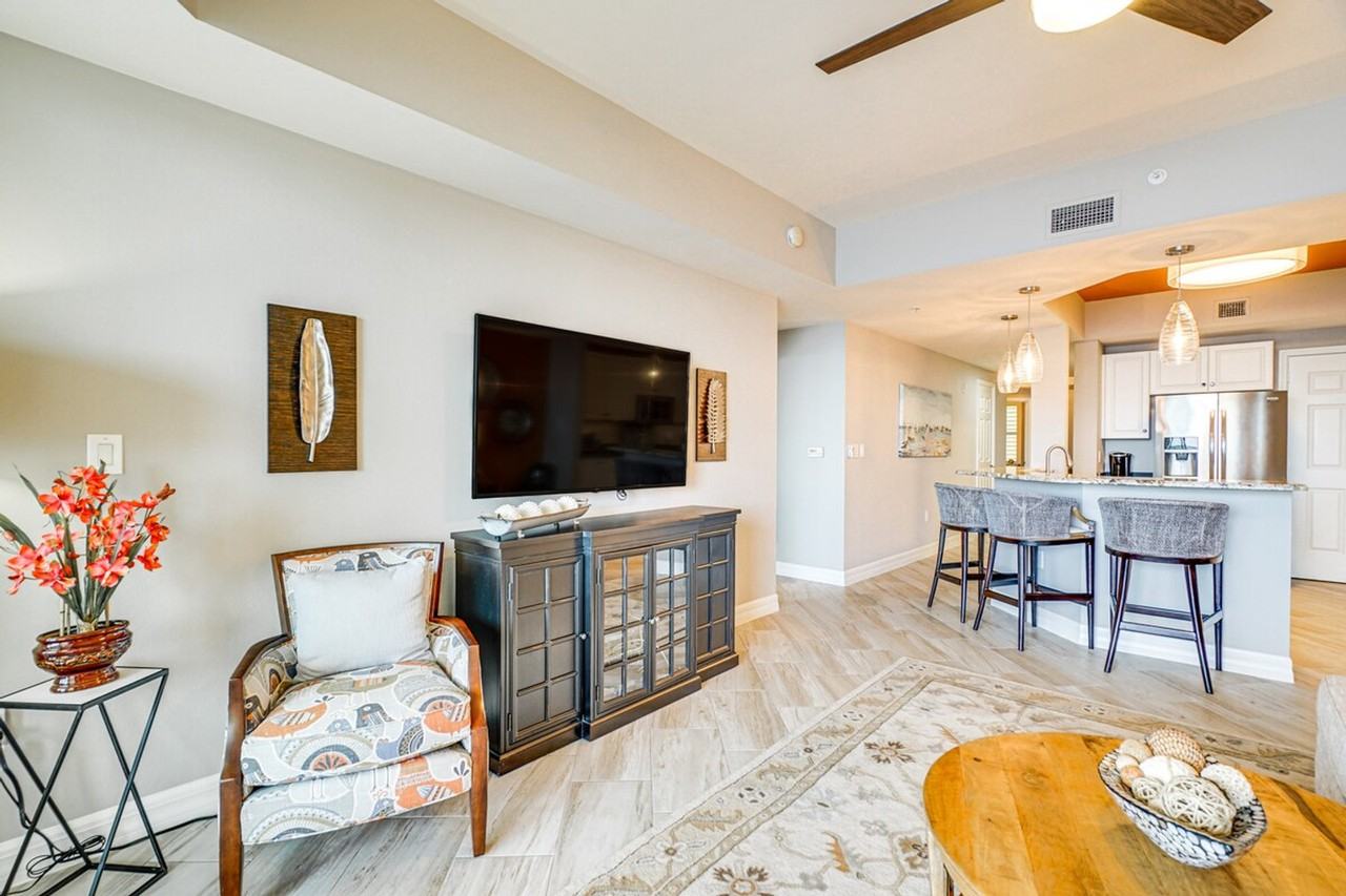 2797 1st St #1386057P - Photo 2 of 35