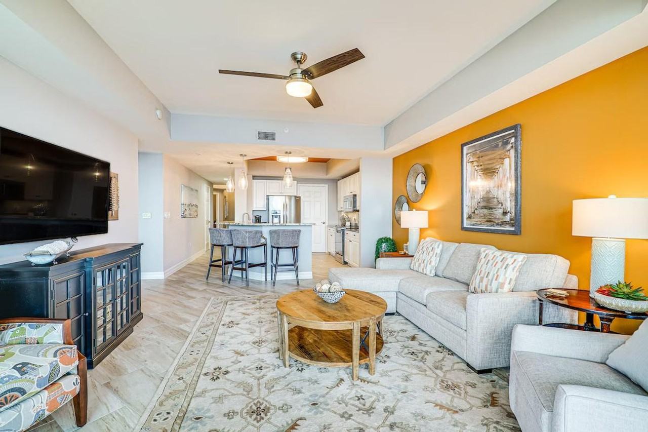 2797 1st St #1386057P - Photo 5 of 35