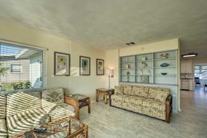 featured image of 1017 Pineland Ave