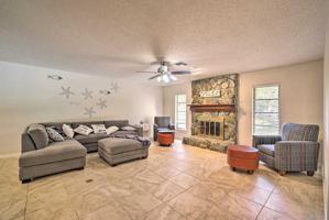 featured image of 6 Shumard Ct N