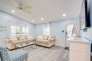 featured image of 1224 Dustin Dr