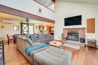 5317 Woodbridge Dr E - Photo 1 of 1