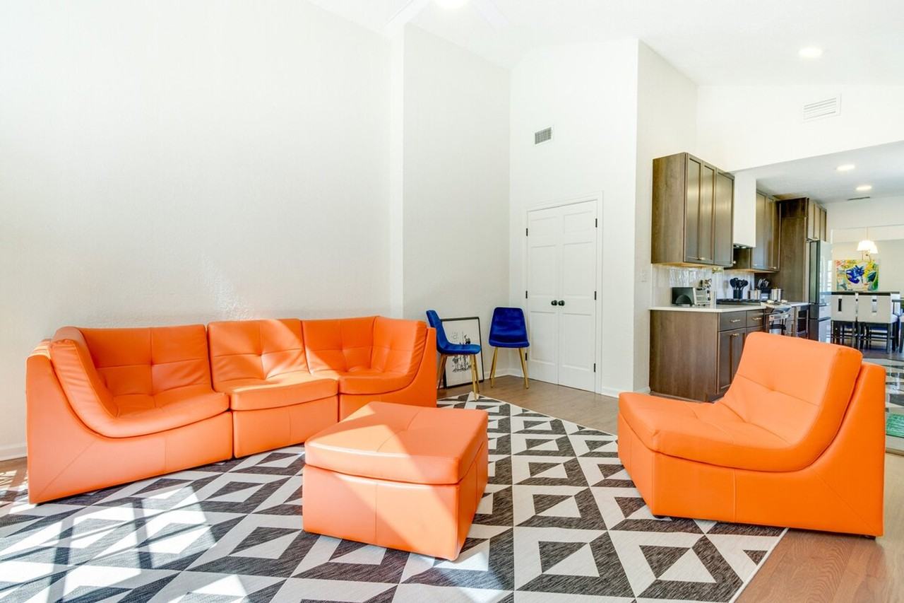 15 S Lawsona Blvd #1308144P - Photo 2 of 35