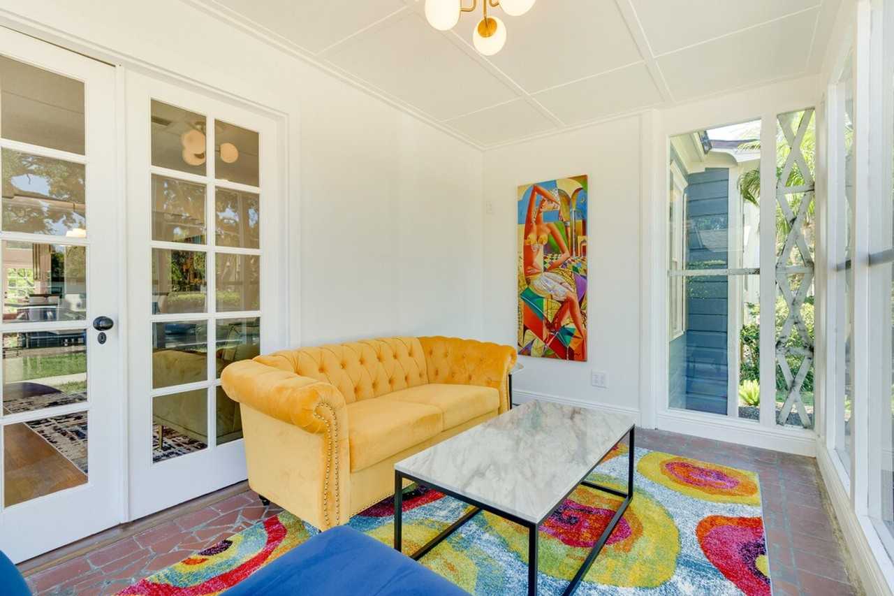 15 S Lawsona Blvd #1308144P - Photo 4 of 35