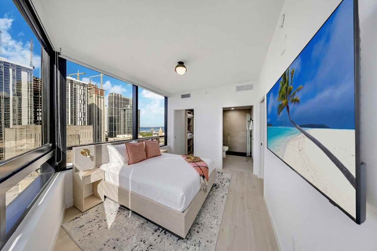 20 Northwest 2nd Street - Photo 7 of 48