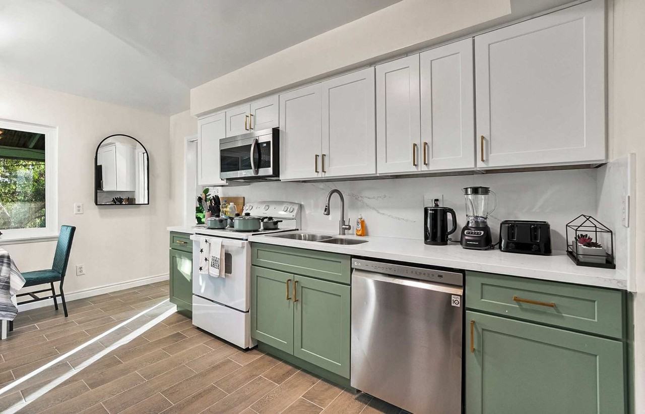 4989 Randlett Dr #1464997P - Photo 7 of 25