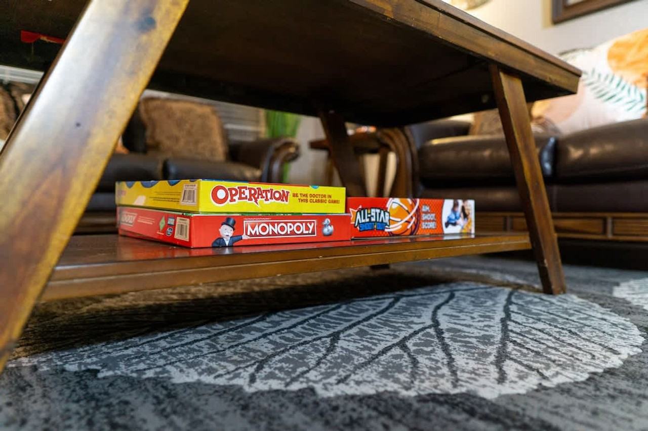 1107 Shadowcrest Ln #1465028P - Photo 7 of 50