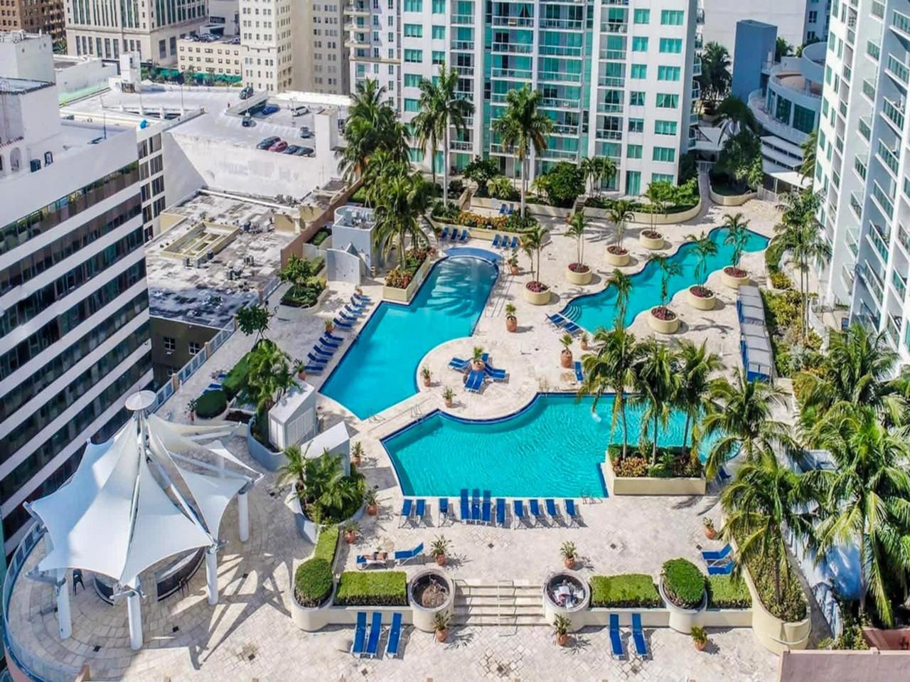 235 Ne 2nd St #1467685P - Photo 5 of 36