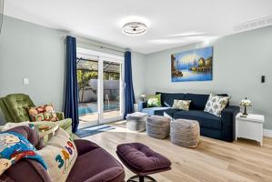 featured image of 1412 Gladys Cir