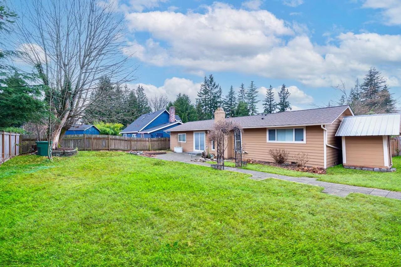 629 212th St Sw #1470514P - Photo 7 of 40