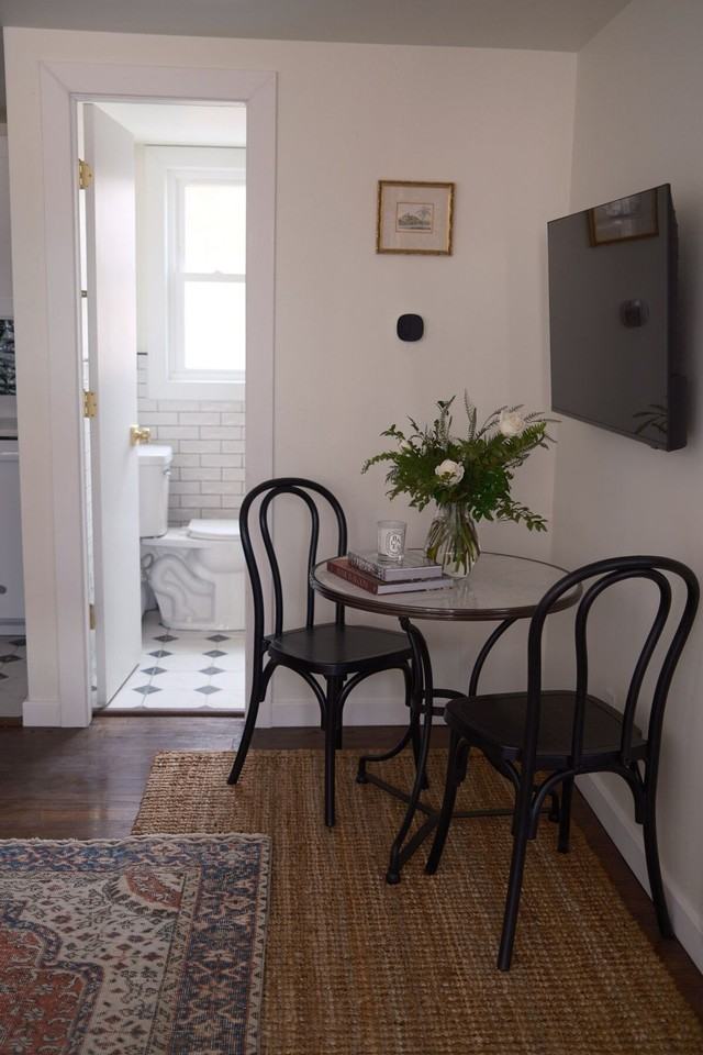 179 W Wilson St #1468340P - Photo 3 of 9