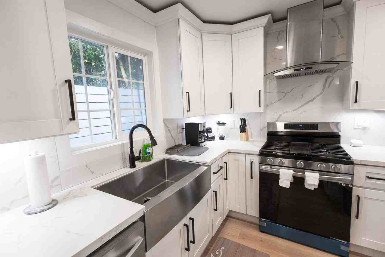 8354 Adams St #1471799P - Photo 5 of 43