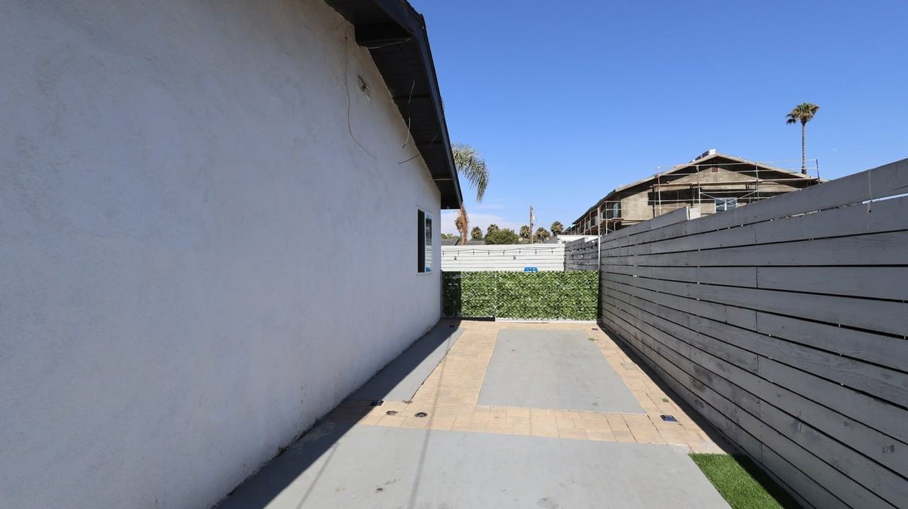 1059 Gillespie Dr #1471794P - Photo 7 of 33