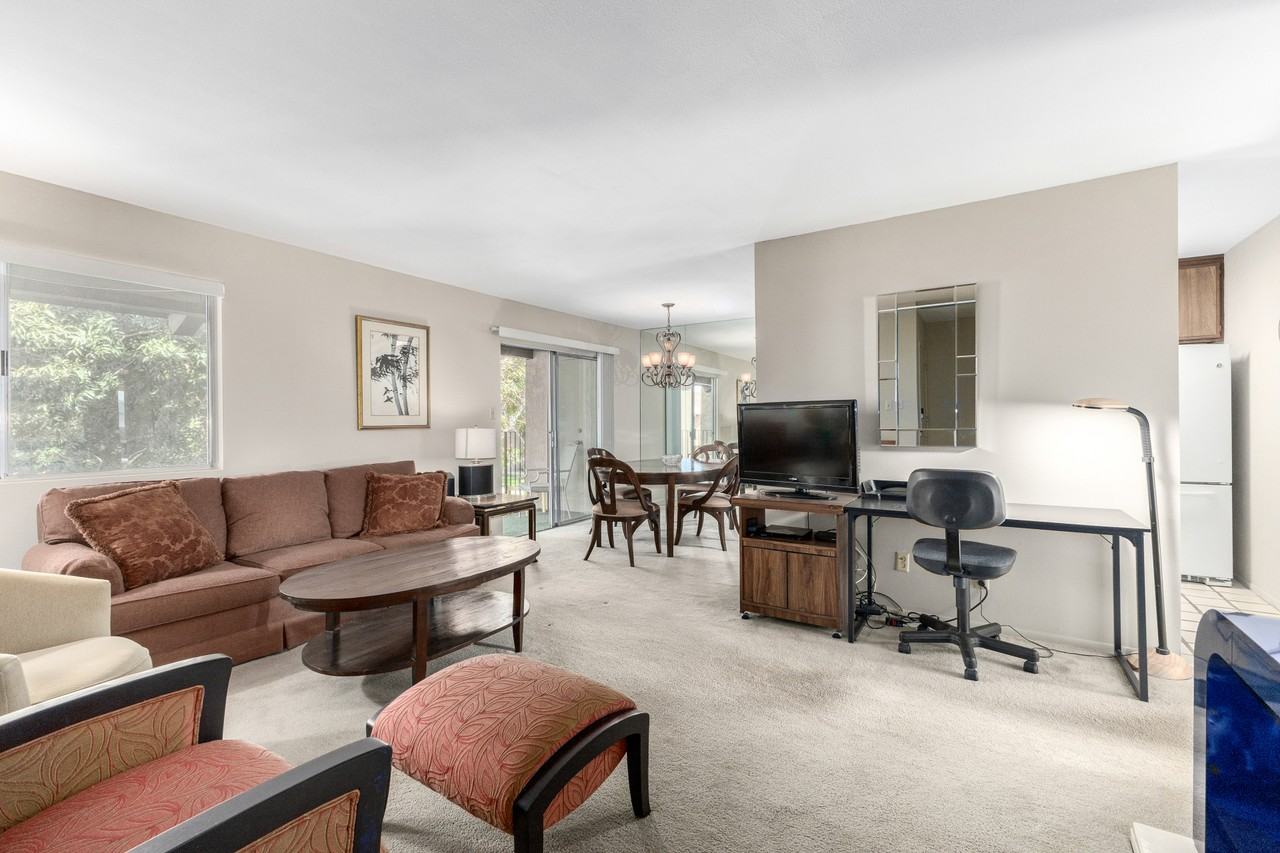 5525 East Thomas Road #H7 - Photo 4 of 17