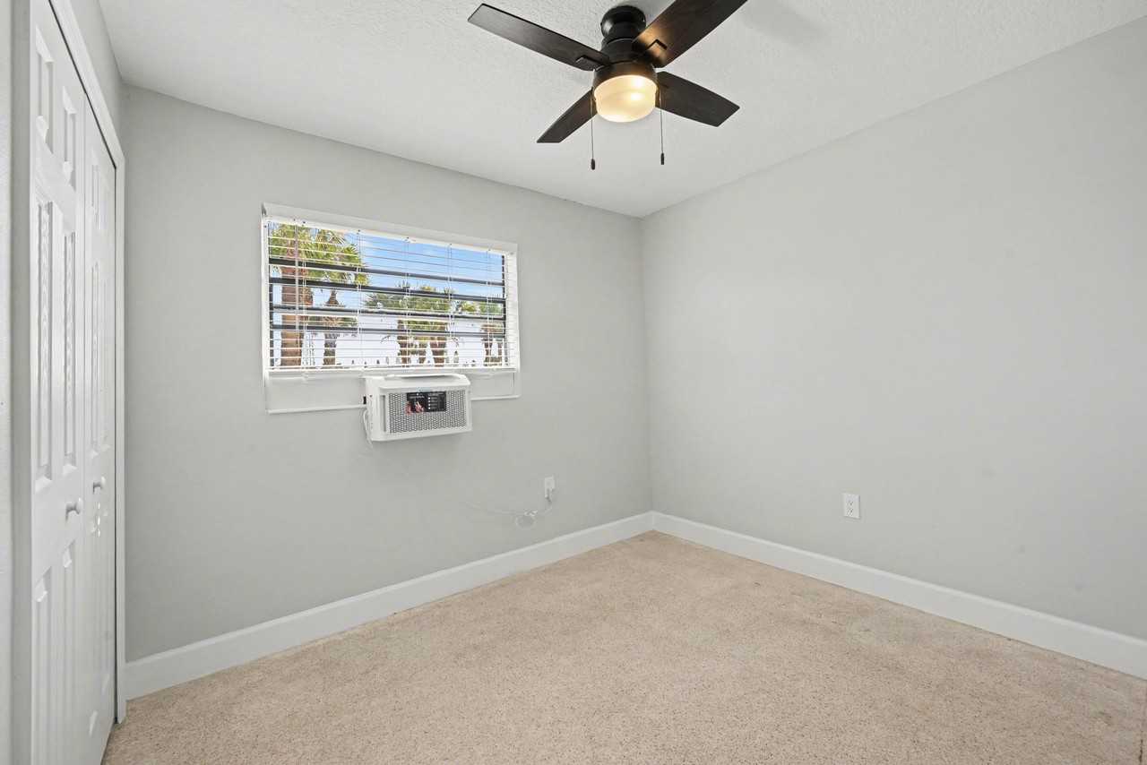 2700 Jimmy Buffett Memorial Highway #11 - Photo 5 of 21