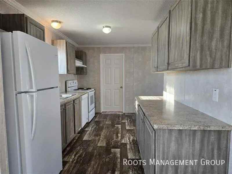 61 Eagle Dr #61 - Photo 3 of 23