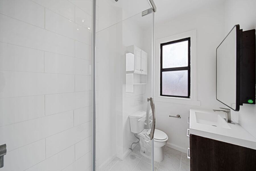 1290 Jackson St #16 - Photo 5 of 25