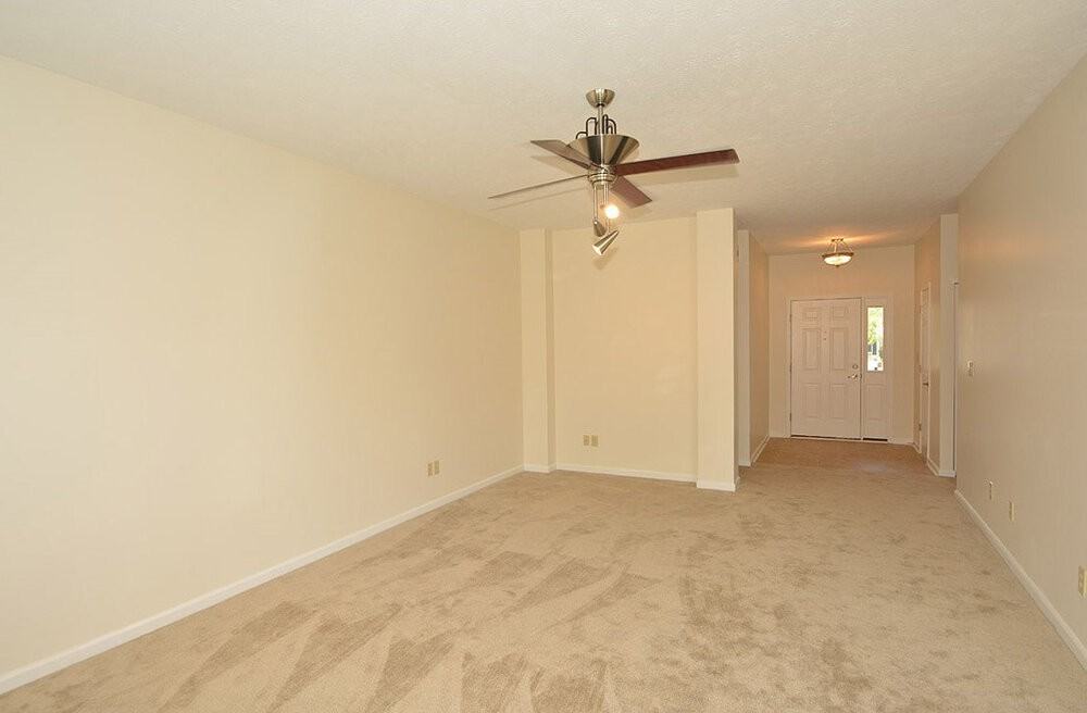 15156 War Emblem Dr - Photo 4 of 27