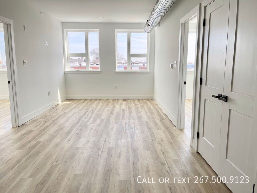 1845 Hartranft St #206 - Photo 4 of 29