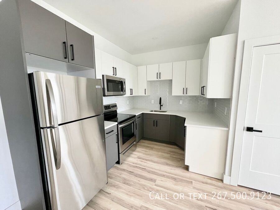 1845 Hartranft St #206 - Photo 6 of 29