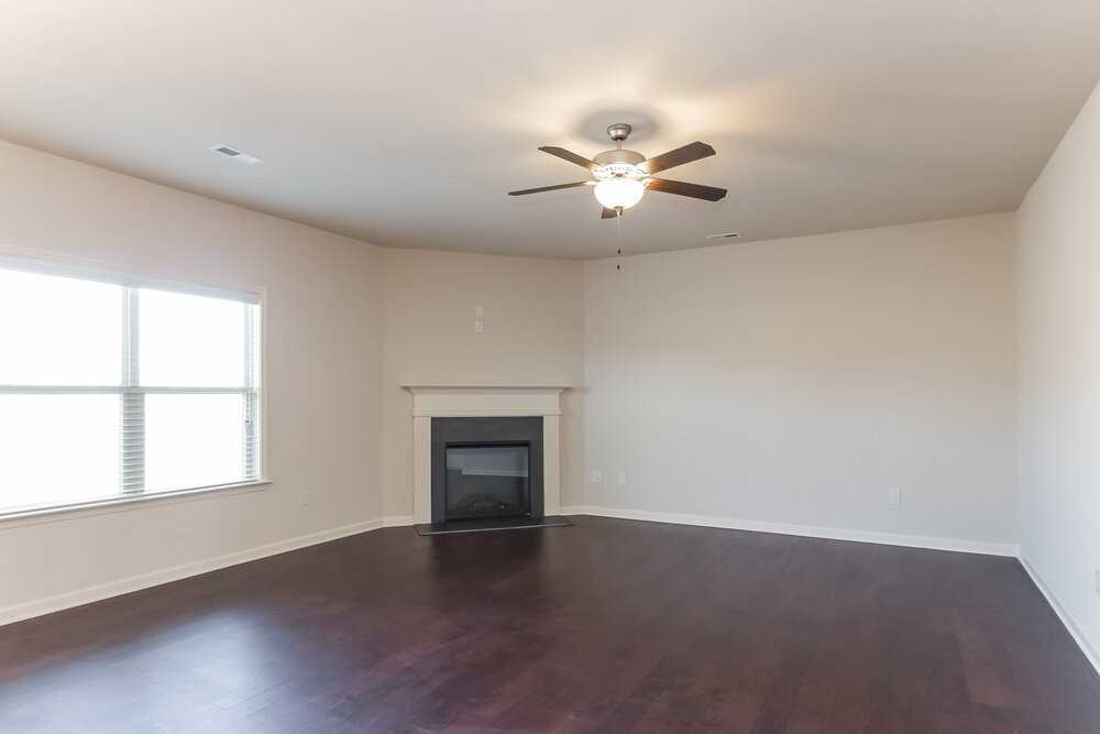 3221 Puritan Way - Photo 2 of 15