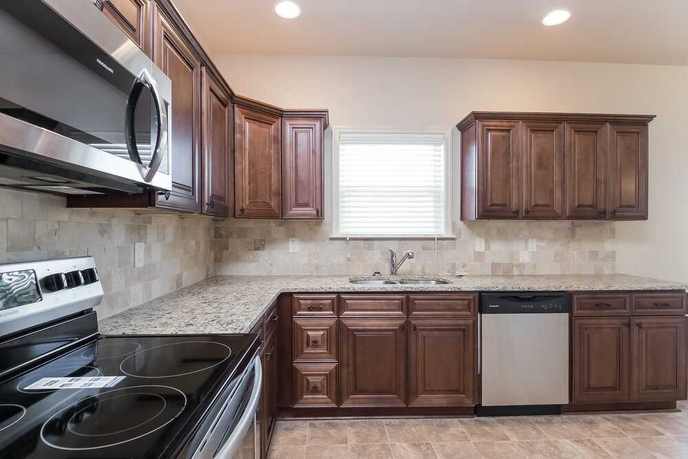 3221 Puritan Way - Photo 6 of 15