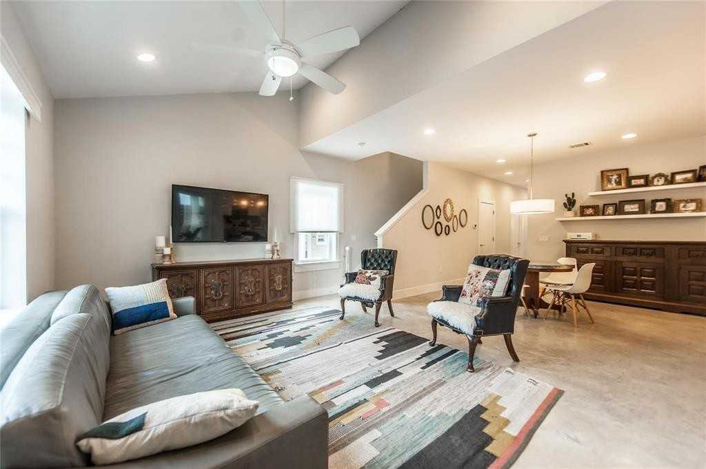 971 Bassett Pl #971 - Photo 7 of 22