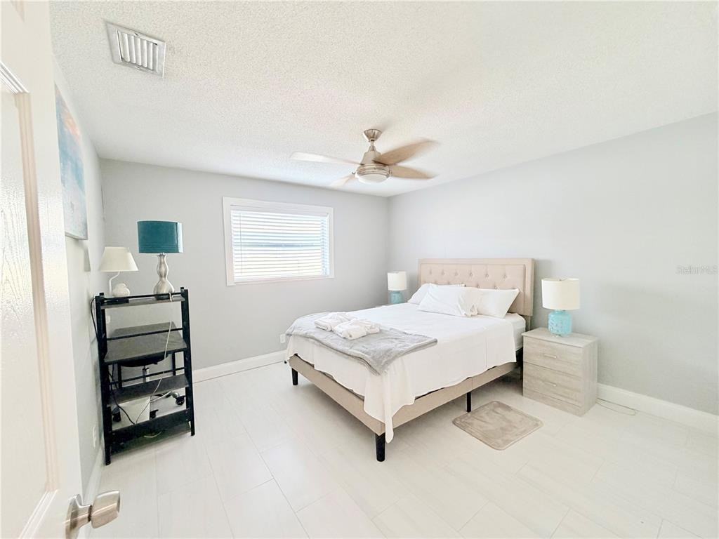 2513 Gulf Blvd #2513 - Photo 3 of 31