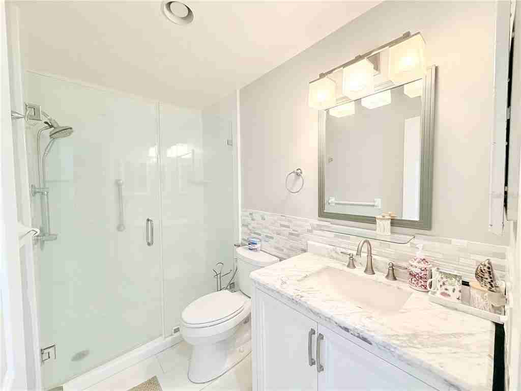 2513 Gulf Blvd #2513 - Photo 4 of 31