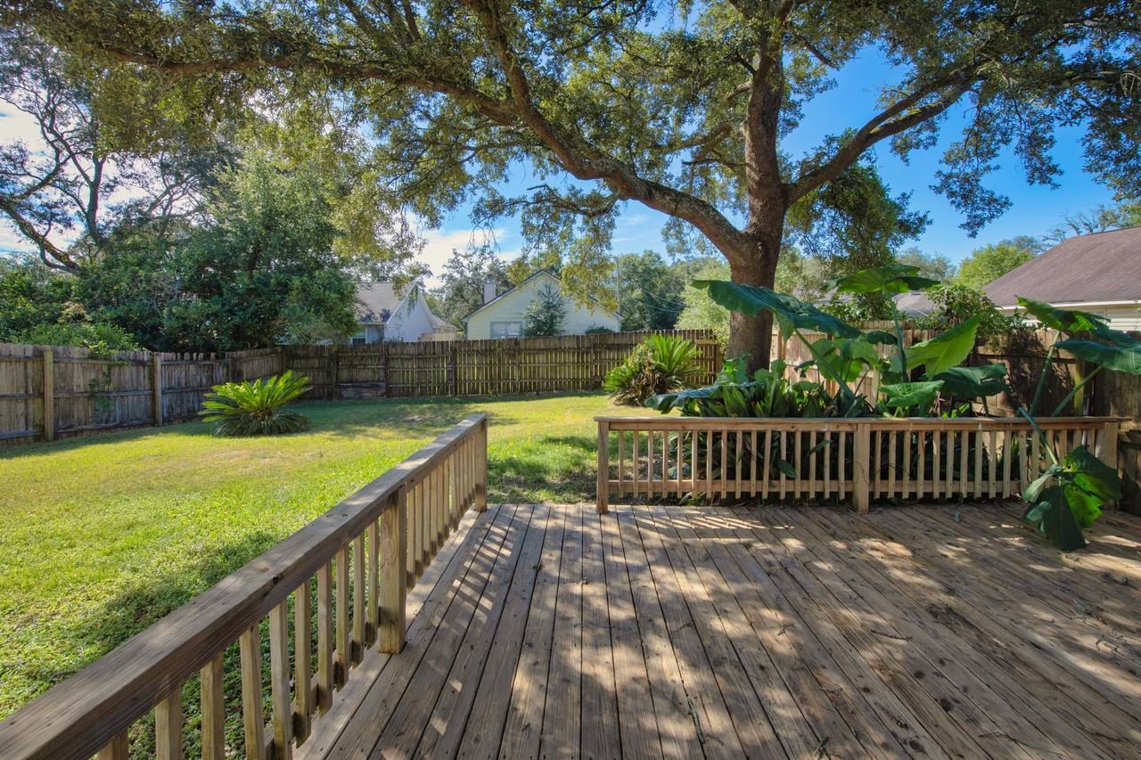 202 Summer Ln #202 - Photo 4 of 22