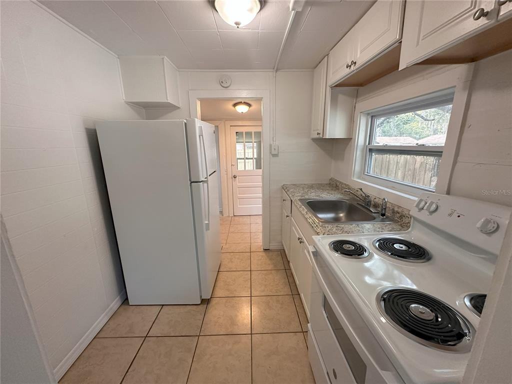 4829 6th St #4829 - Photo 5 of 32